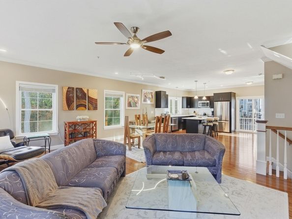 66 Compass Point 66, North Andover MA 01845