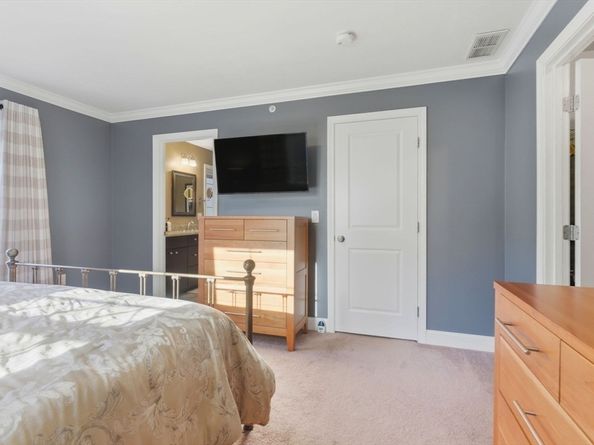 66 Compass Point 66, North Andover MA 01845