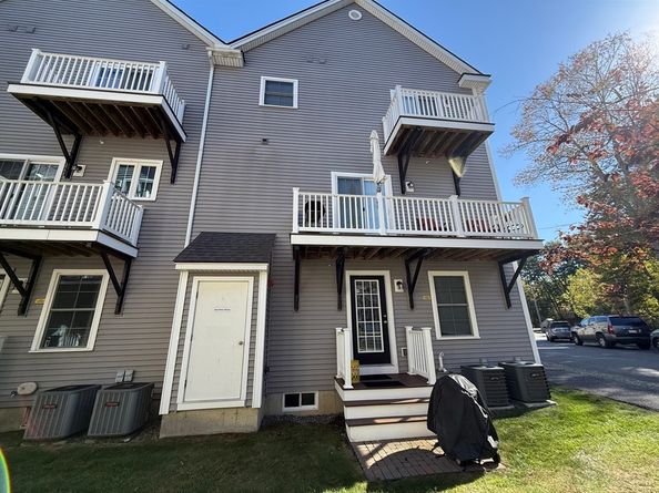 66 Compass Point 66, North Andover MA 01845
