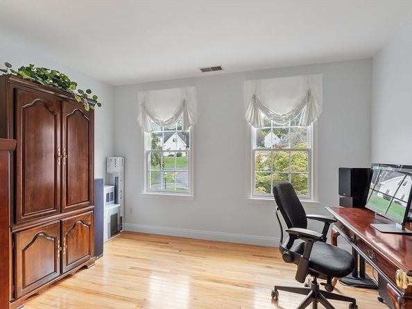 34 Joseph Rd, Shrewsbury MA 01545