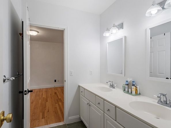 34 Joseph Rd, Shrewsbury MA 01545