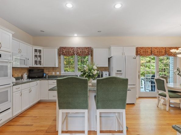 34 Joseph Rd, Shrewsbury MA 01545