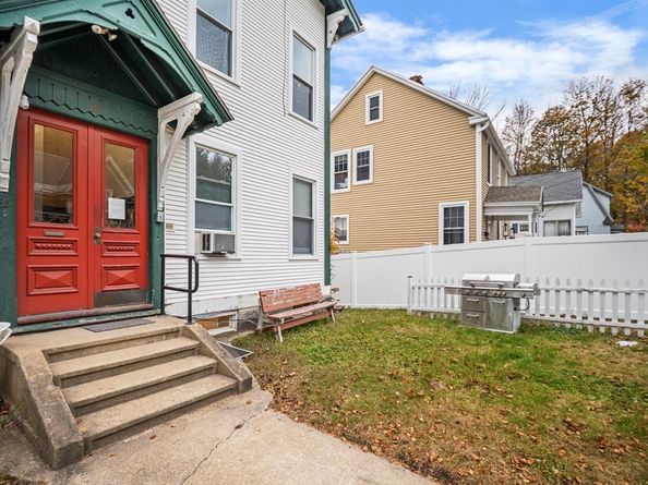 35 Cedar St 6, Gardner MA 01440
