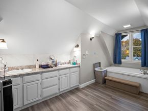 35 Cedar St 6, Gardner MA 01440