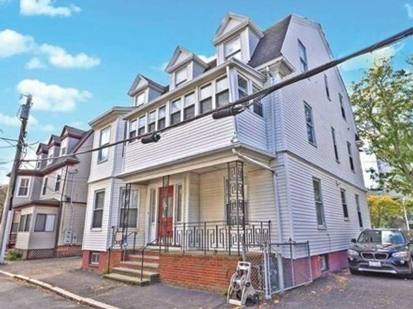 4 Saint Paul St, Cambridge MA 02139