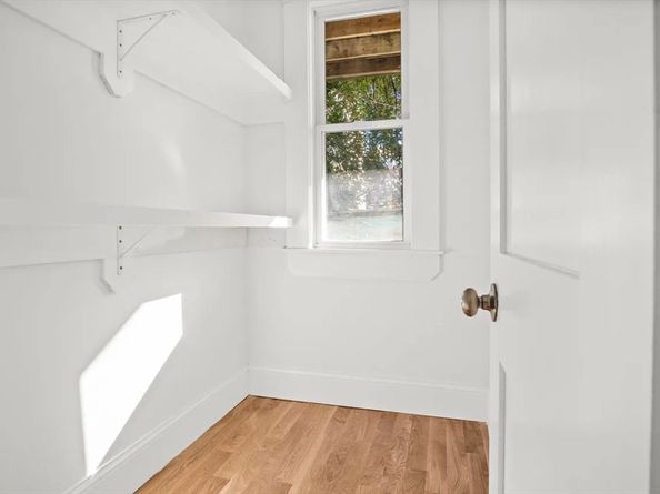 10 Sutton St, Boston MA 02126