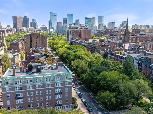 65 Commonwealth Ave 8B, Boston MA 02116