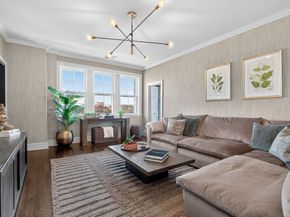 65 Commonwealth Ave 8B, Boston MA 02116