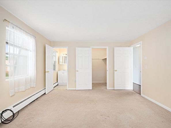 26 Williamsburg Ct 22, Shrewsbury MA 01545