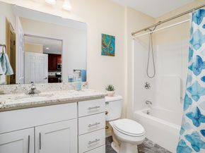 1221 Hazelwood Way 1221, Clinton MA 01510