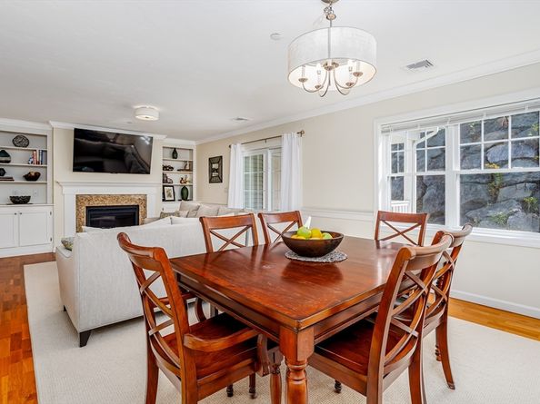 1221 Hazelwood Way 1221, Clinton MA 01510