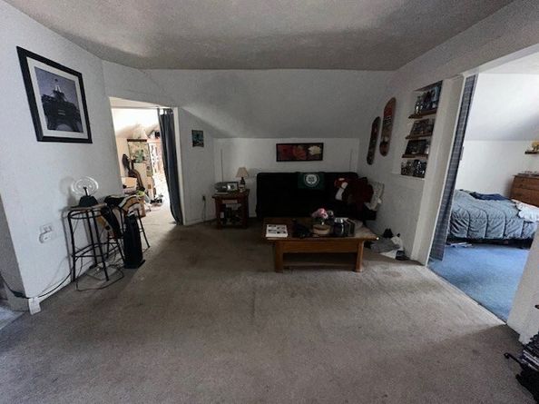 55 Cottage St, Hudson MA 01749