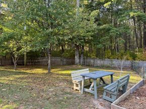 61 Chapel St, Pembroke MA 02359