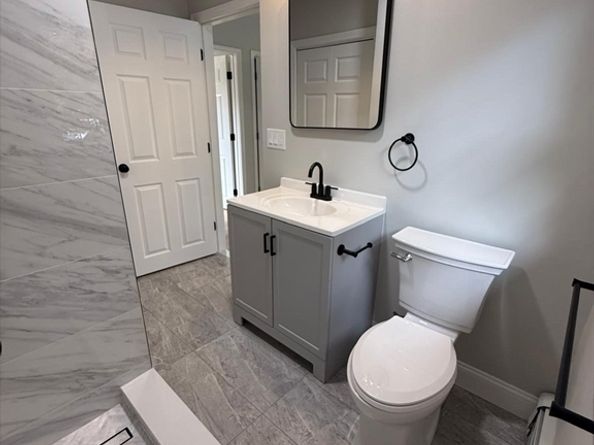 7 Highland St, Milford MA 01757