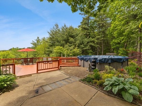 19 Station St, Wareham MA 02571