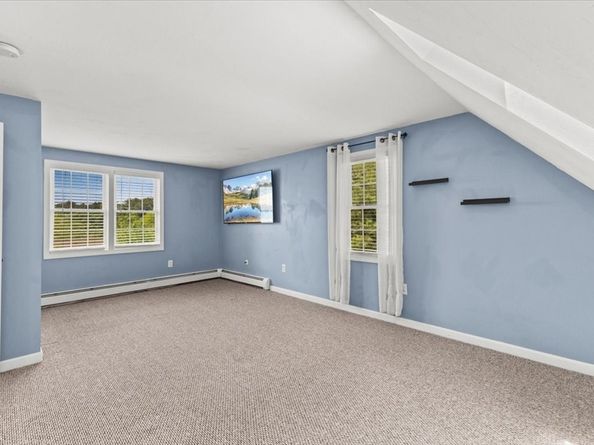 19 Station St, Wareham MA 02571