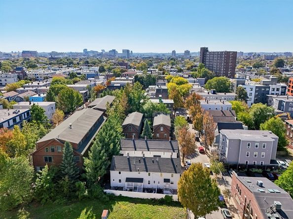 2 Tremont Place 4, Somerville MA 02143