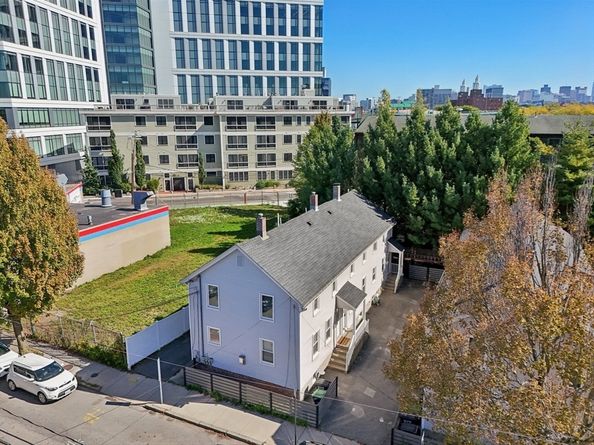 2 Tremont Place 4, Somerville MA 02143