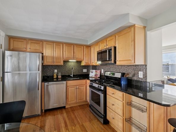 2 Tremont Place 4, Somerville MA 02143