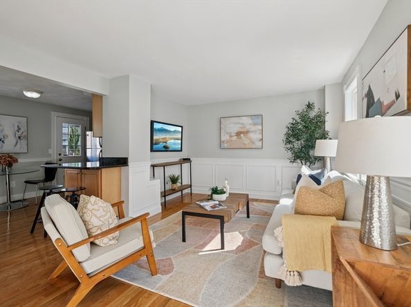 2 Tremont Place 4, Somerville MA 02143