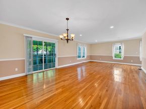 8 Turtlebrook Way, Medfield MA 02052