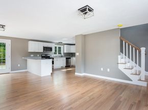 49 Bumble Bee Dr, Plymouth MA 02360
