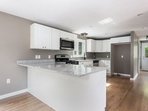 49 Bumble Bee Dr, Plymouth MA 02360