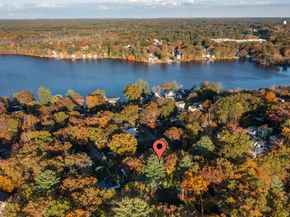 12 Parkview Ter, North Reading MA 01864