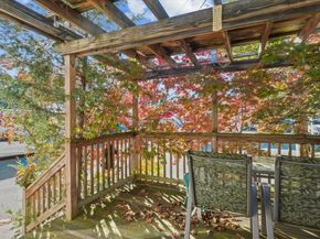 252 Newbury 1, Peabody MA 01960