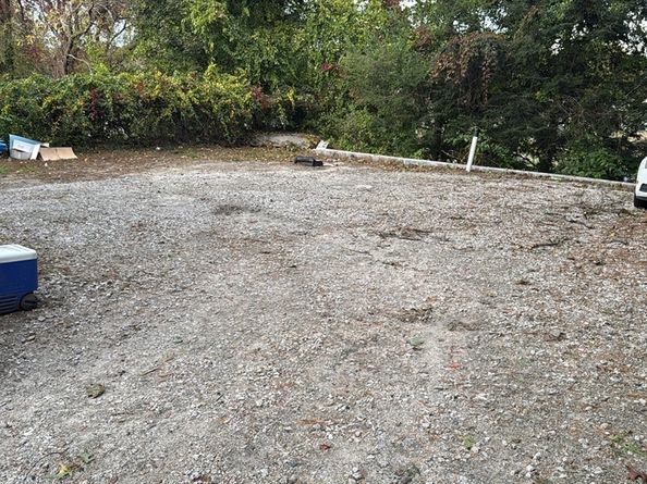 6 Rayner St, Blackstone MA 01504