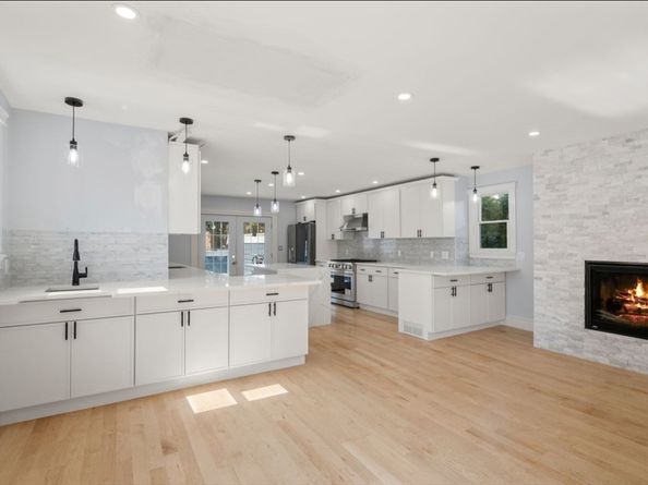 442 High Street, Dedham MA 02026