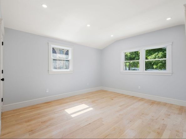 442 High Street, Dedham MA 02026