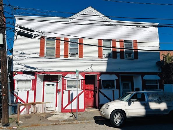 7-11.5 Felton Street, Waltham MA 02453
