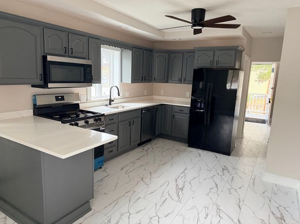 24 Blaine Ave, Beverly MA 01915