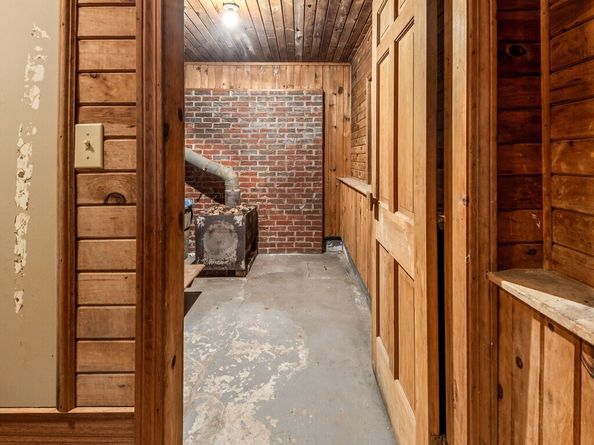 30 Russell Hill Rd, Ashburnham MA 01430