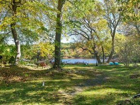 84 Bartlett Rd, Plymouth MA 02360