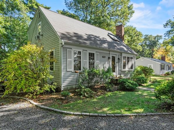 84 Bartlett Rd, Plymouth MA 02360