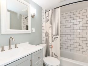 8 Roberts Rd, Ashland MA 01721