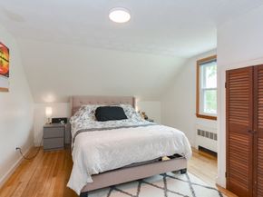 8 Roberts Rd, Ashland MA 01721