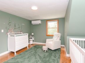 8 Roberts Rd, Ashland MA 01721