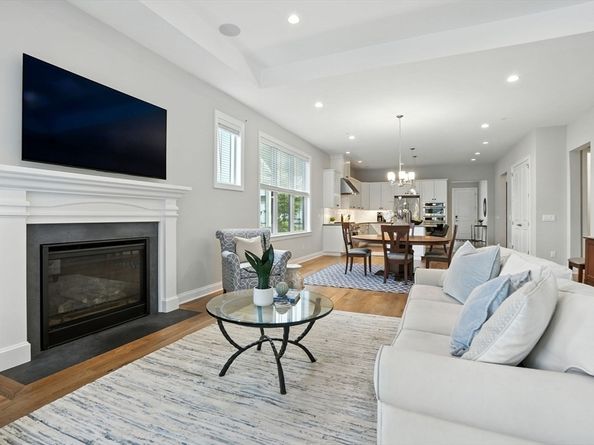 20 Lyons Lane, Boxborough MA 01719