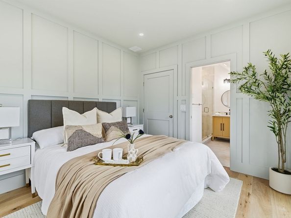 35 Richardson St Cottage, Somerville MA 02145