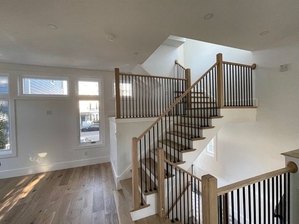 35 Richardson St Cottage, Somerville MA 02145