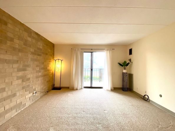 175 Quincy Shore Dr 24, Quincy MA 02171