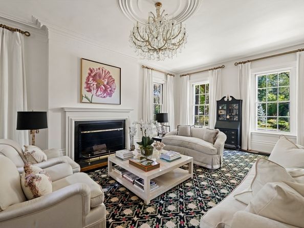 75 Canton Ave, Milton MA 02186