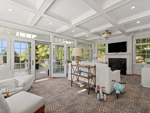 75 Canton Ave, Milton MA 02186