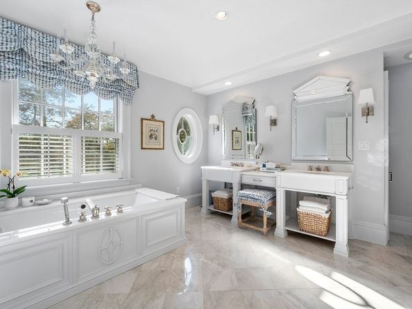 75 Canton Ave, Milton MA 02186