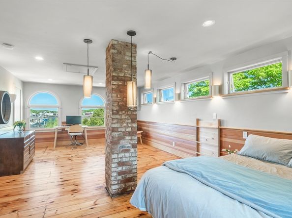 4 Wonson St, Gloucester MA 01930