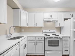 180 Main St A5, Bridgewater MA 02324