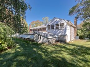 95 Arcadia Rd, Westwood MA 02090